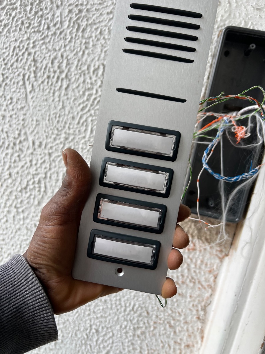 Electrician: Image 52